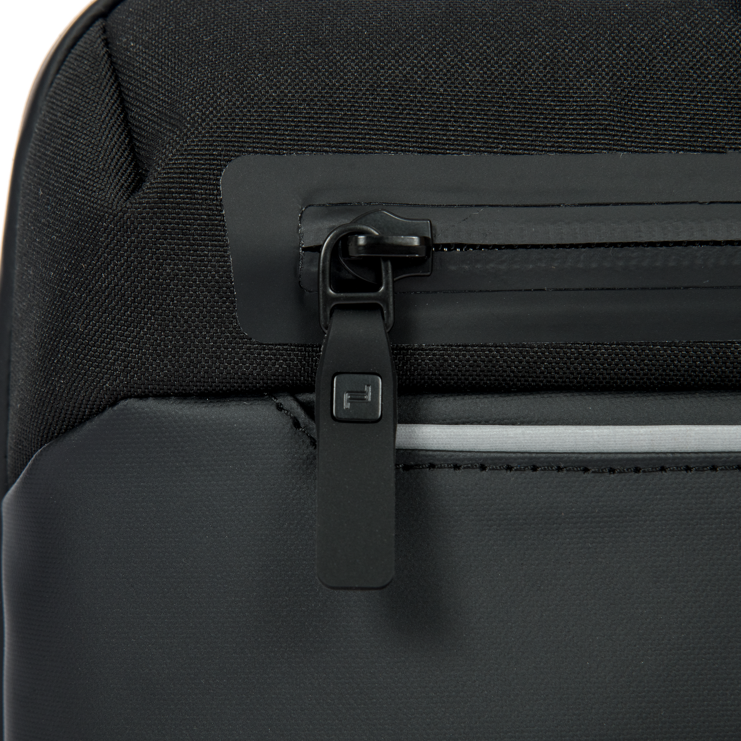 PORSCHE DESIGN - Urban Eco Washbag