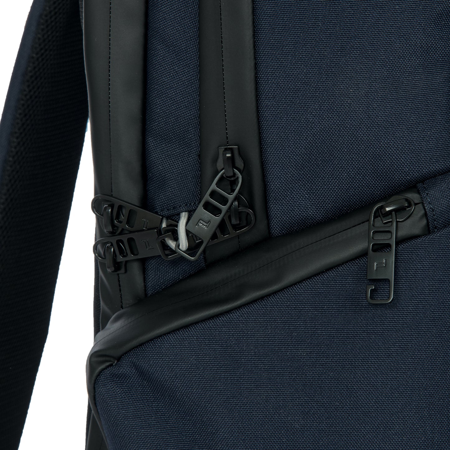 PORSCHE DESIGN - Urban Eco Backpack M2