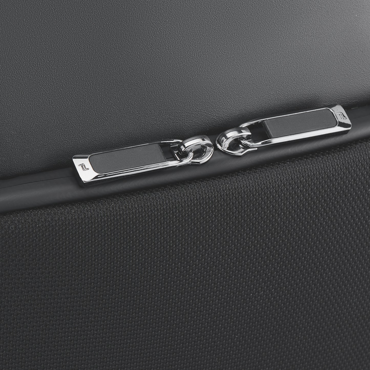 PORSCHE DESIGN - Roadster Backpack S