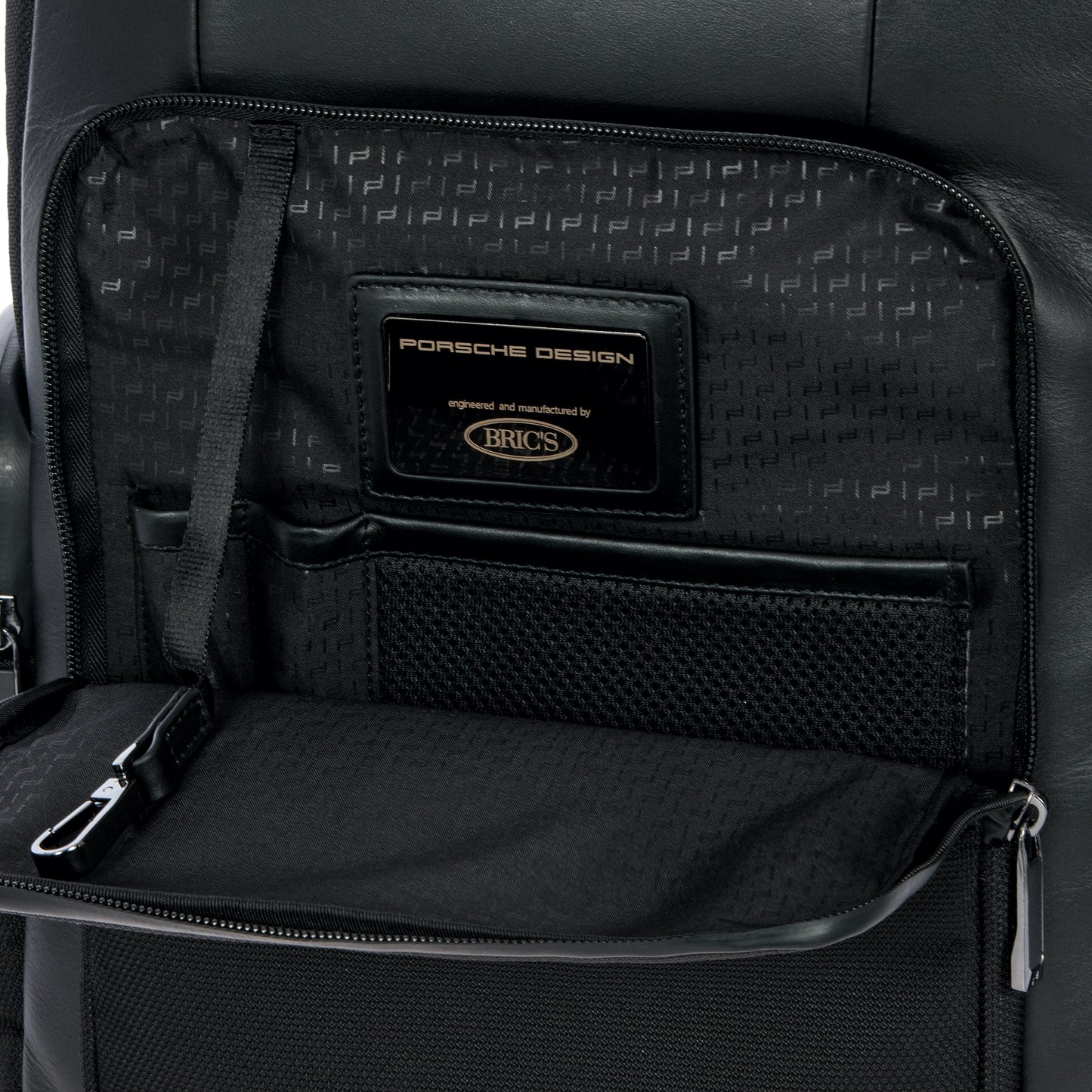 PORSCHE DESIGN - Roadster Backpack S