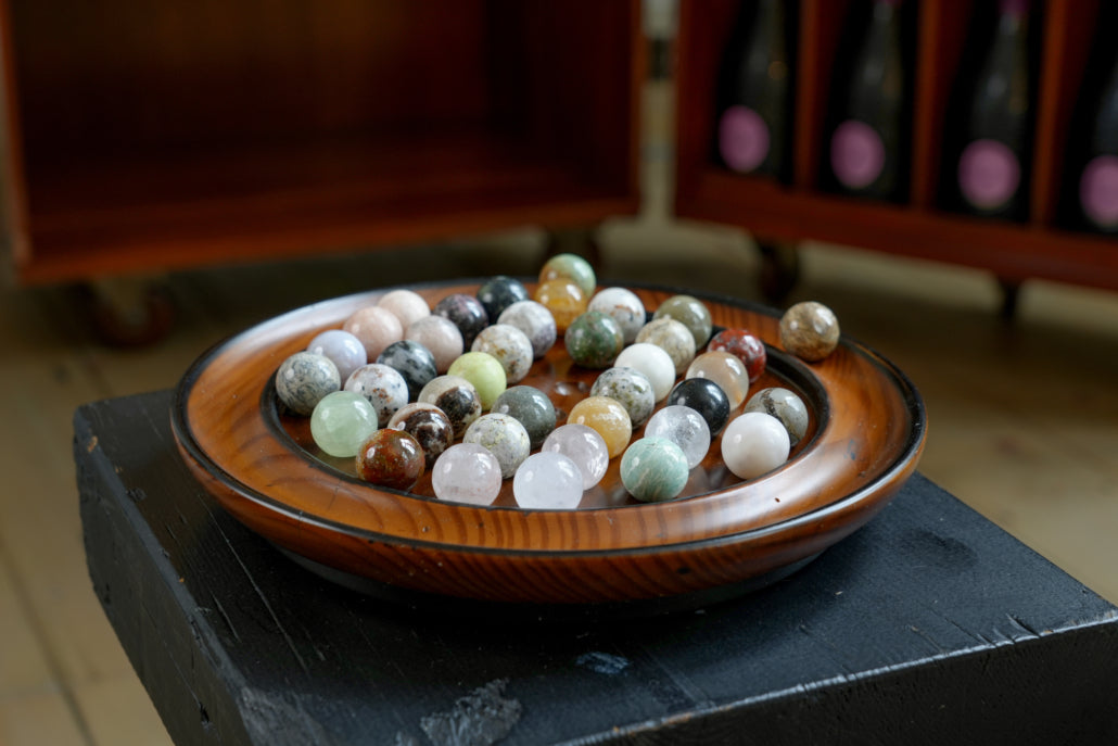 AUTHENTIC MODELS - Solitario con biglie in minerali semi-preziosi GR005F