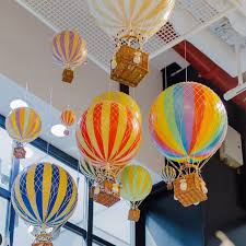 AUTHENTIC MODELS - Mongolfiera piccola Arcobaleno - Diam. 8,5 cm  AP160E