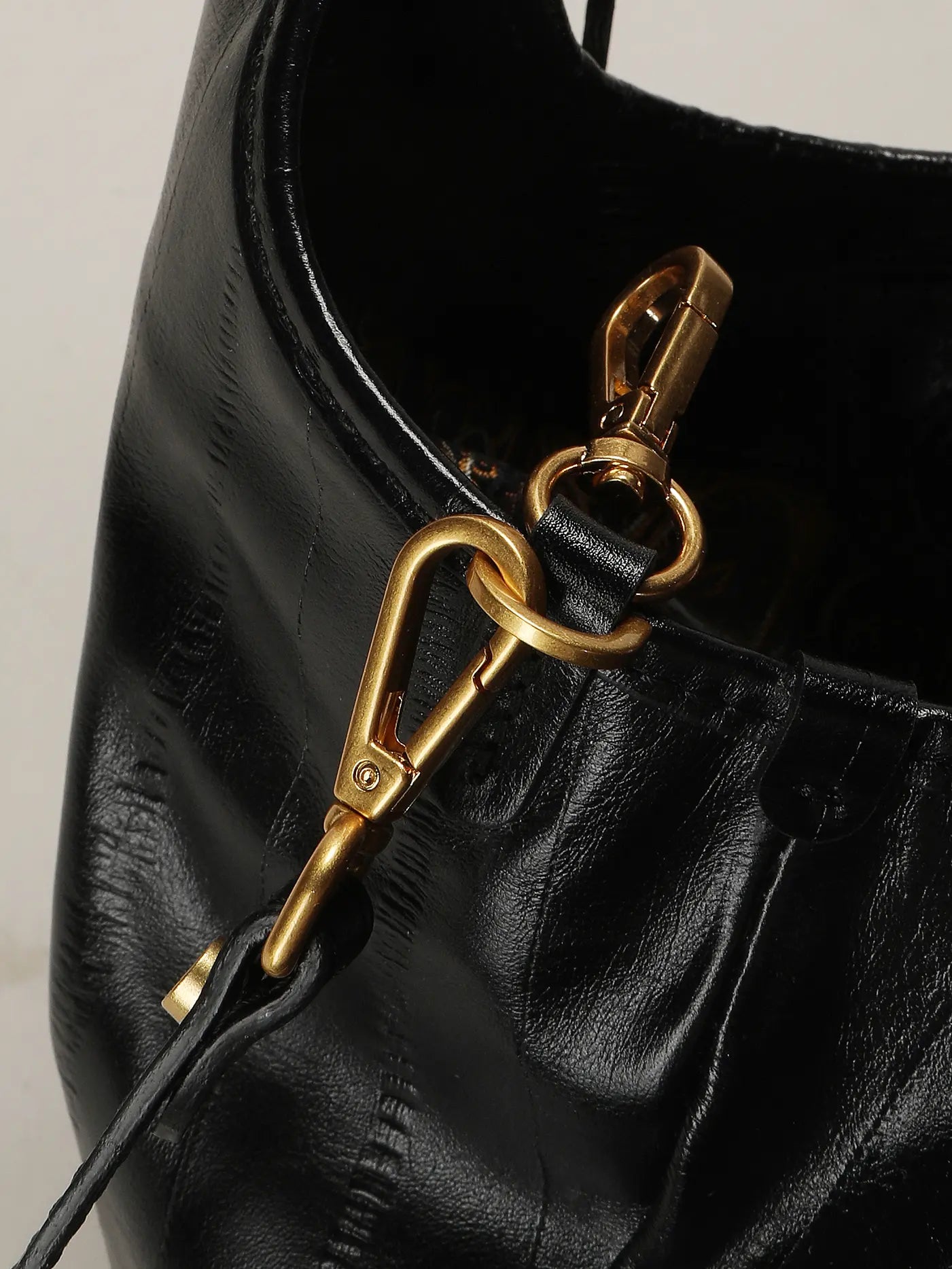GIANNI CHIARINI - Borsa Dua Media pelle anguilla - Nero