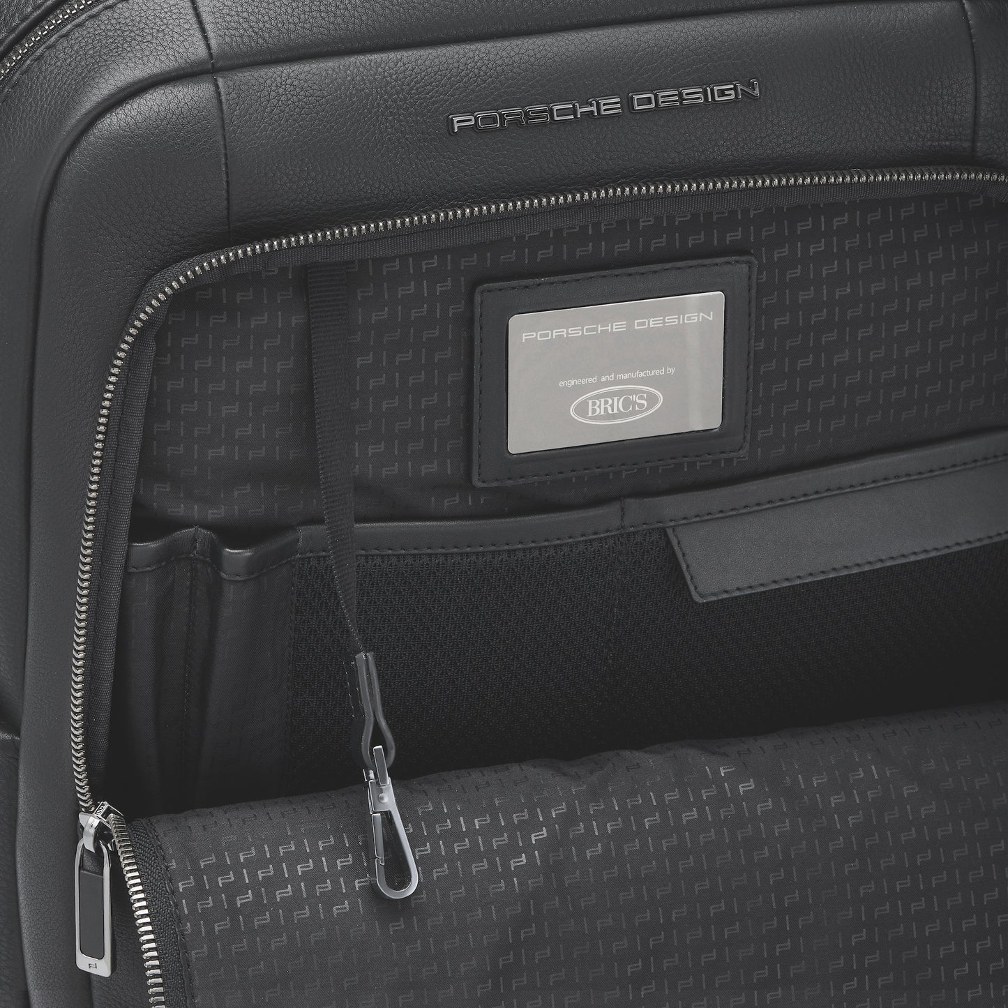 PORSCHE DESIGN - Roadster Leather Backpack M
